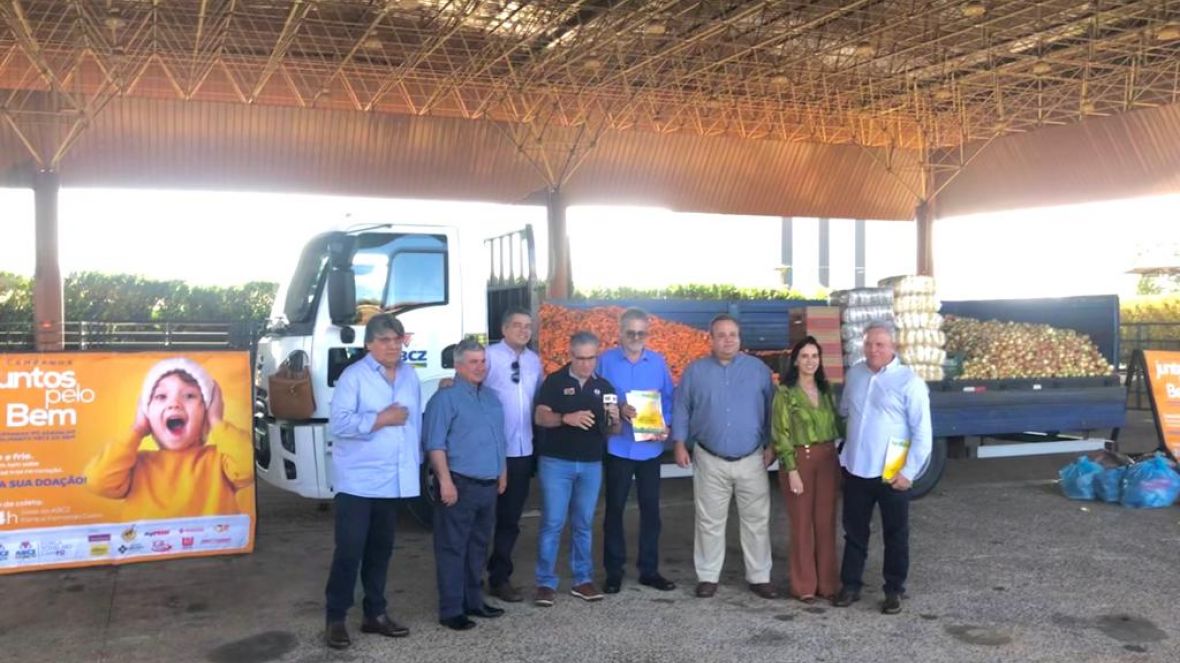 Campanha ‘ABCZ do Bem’ doa 10 toneladas de alimentos e agasalhos para entidades de Uberaba