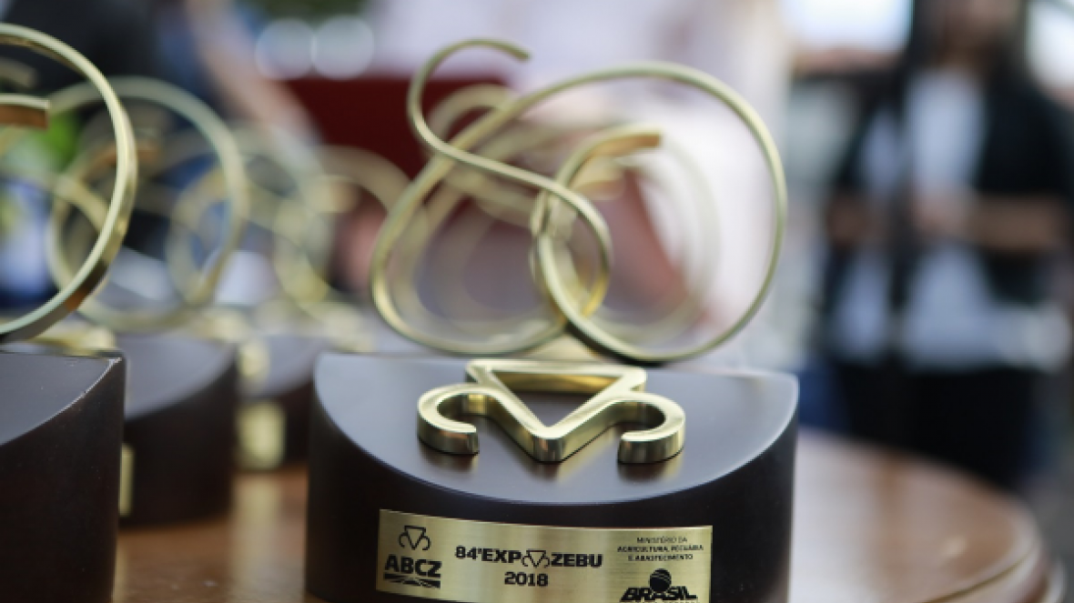 ABCZ homenageia personalidades pelos 80 anos do Registro Genealógico das Raças Zebuínas