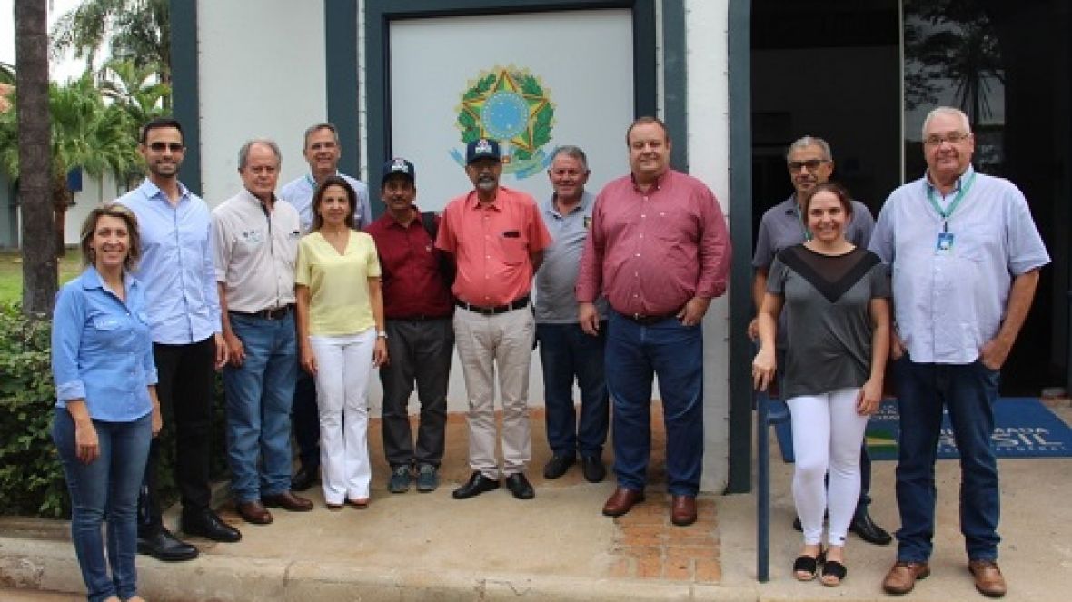 Executivos do Conselho Nacional de Desenvolvimento da Pecuária Leiteira da Índia visitam a ABCZ
