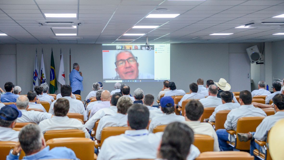 ExpoGenética 2022: Técnicos de Campo da ABCZ passam por capacitação interna