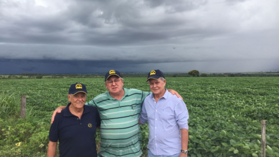 Presidente e diretores da ABCZ conhecem projeto de ILPF em São Paulo