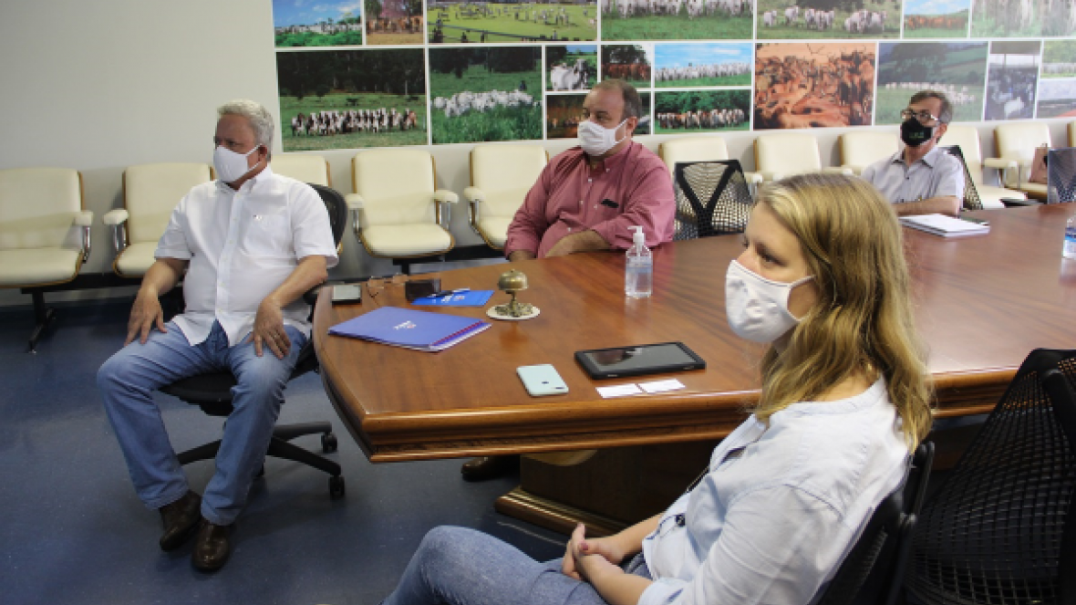 ABCZ e Emater- MG assinam novo contrato para desenvolvimento do Integra Zebu