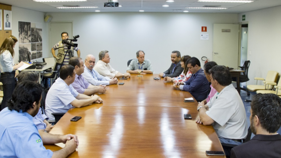 Firmada parceria entre ABCZ, Sebrae e Fazu para Seleção Genômica