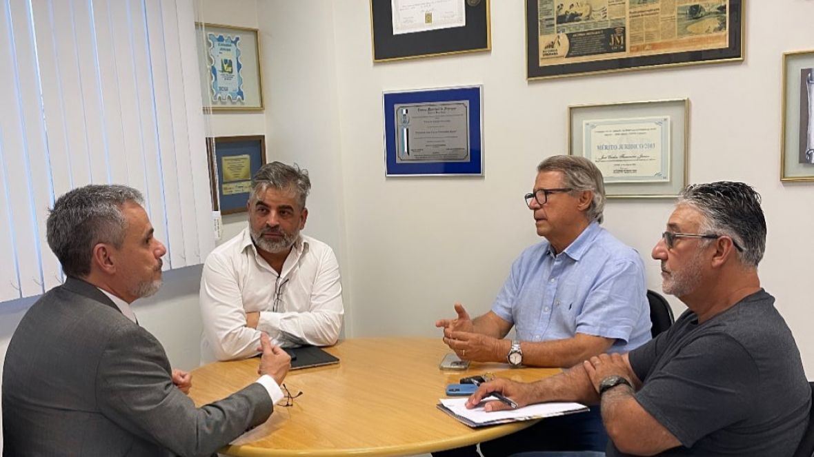 ABCZ participa de primeira reunião de comitê gestor para administração da Fundação Peirópolis, em Uberaba (MG)