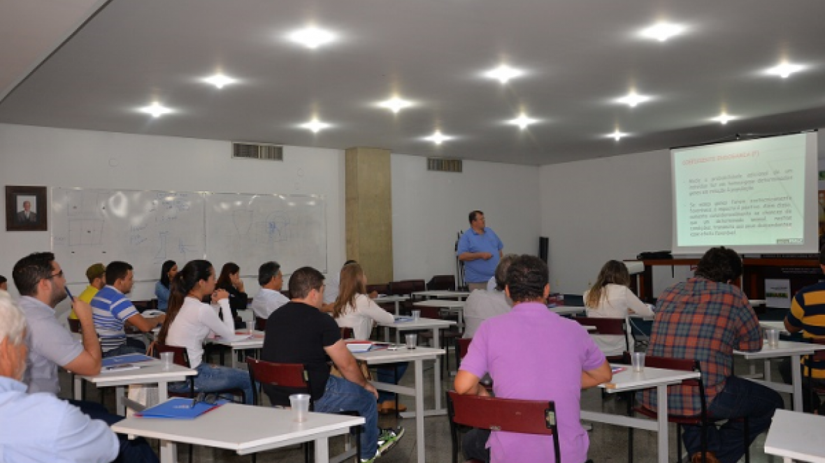 Capacitação em Melhoramento Genético do PMGZ acontece em várias cidades