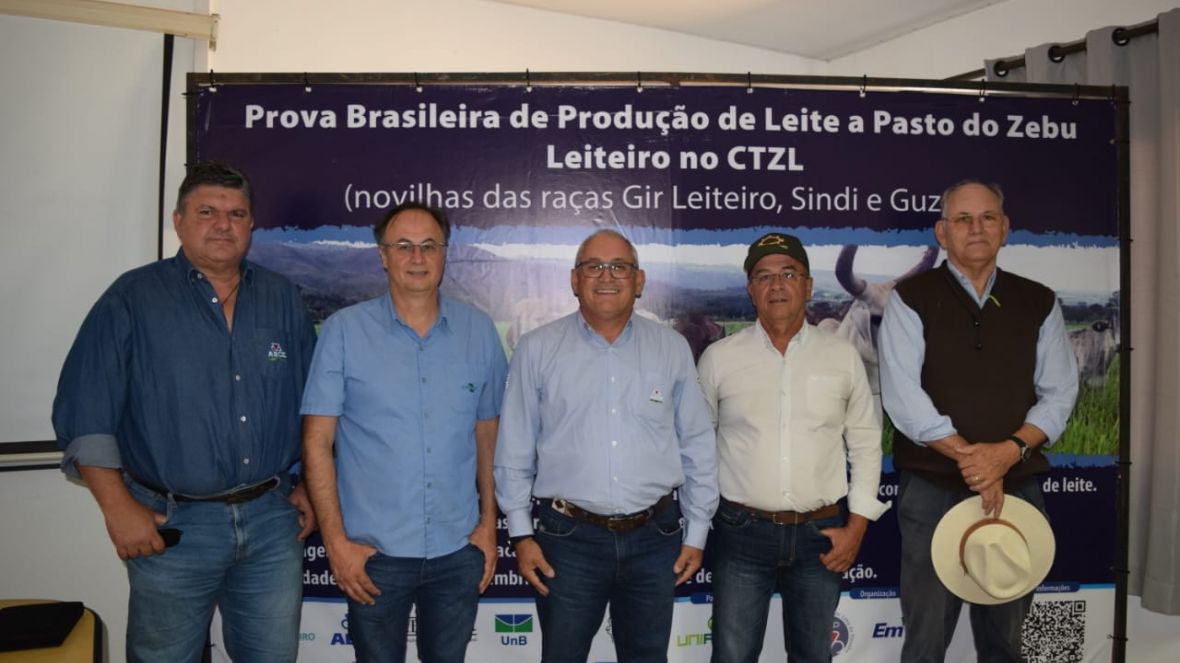 ABCZ participa de premiação e apresentação dos resultados da 8ª Prova Brasileira de Produção de Leite a Pasto do Zebu Leiteiro