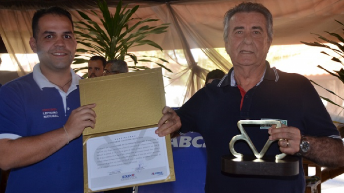 PMGZ Leite divulga resultado do 3º Concurso Leiteiro Natural na ExpoGenética