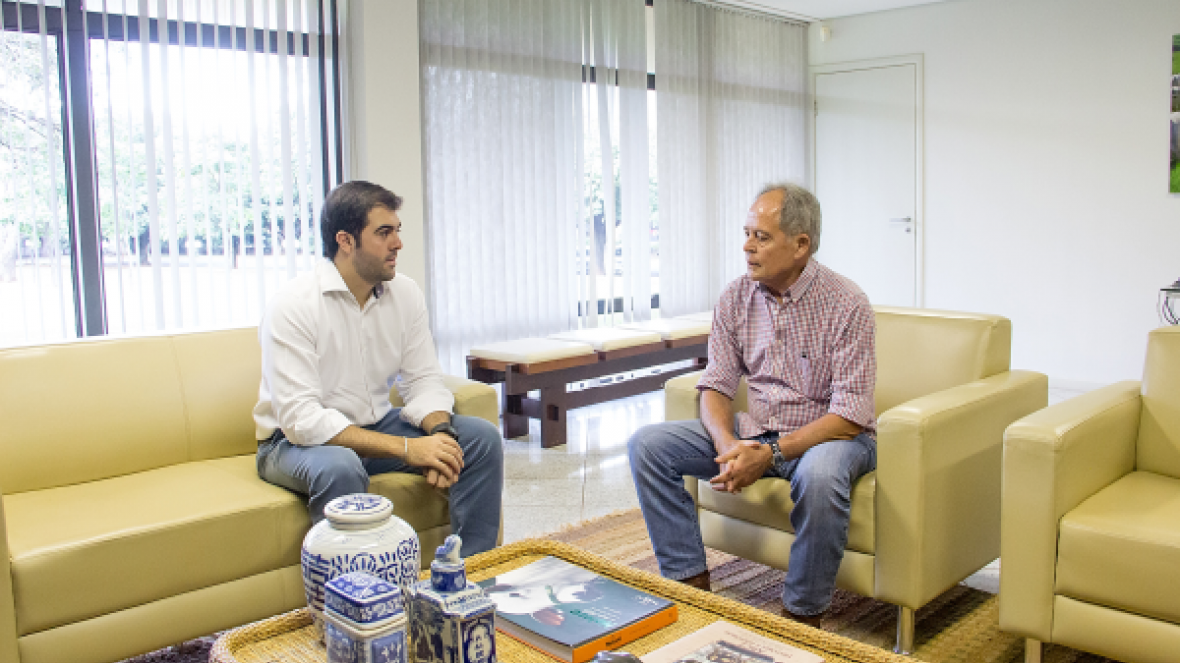 Presidente da ABCZ recebe vereador Franco Cartafina