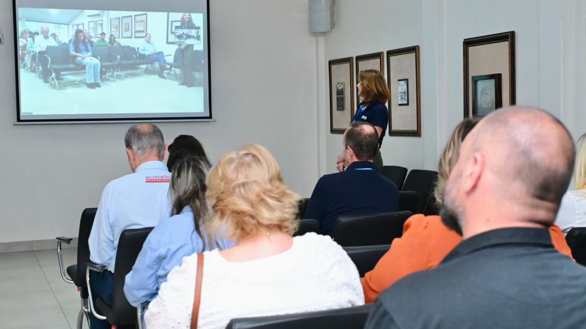 3ª ExpoLeite: ABCZ e ApexBrasil renovam e ampliam contrato do Brazilian Cattle