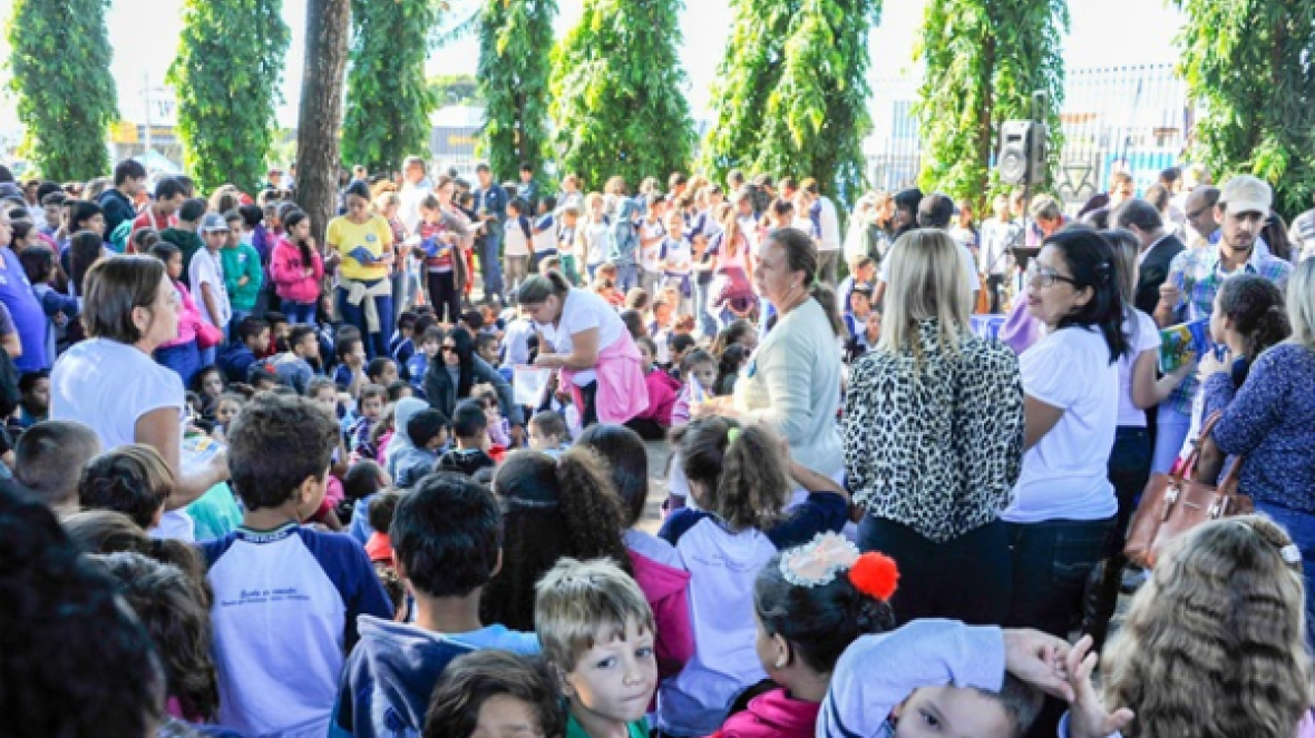 Projeto Zebu na Escola atrai crianças na 82 ExpoZebu