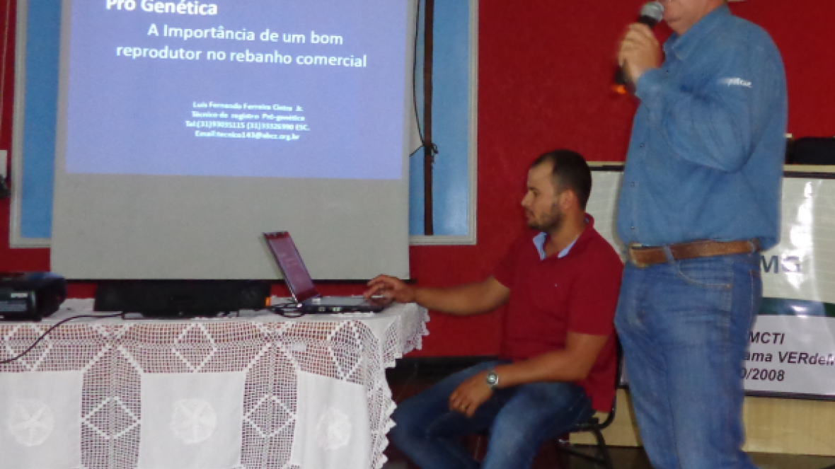 Pró-Genética é tema de palestra em Padre Paraíso