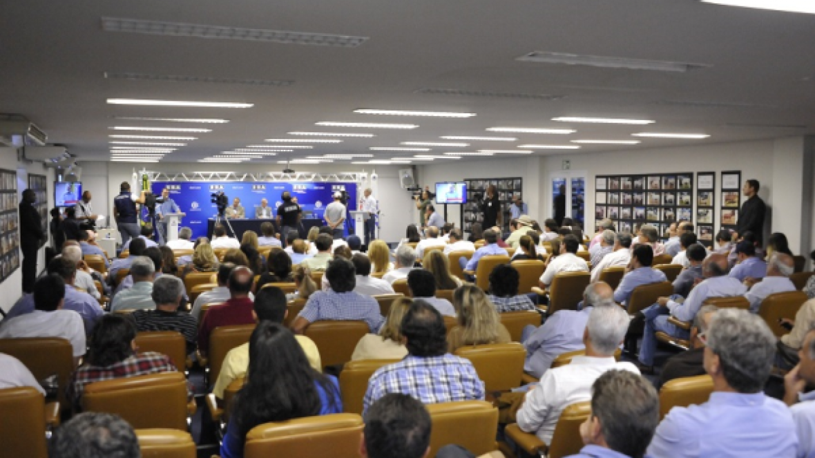 Canal do Boi disponibiliza na internet vídeo do debate com candidatos à Presidência da ABCZ 