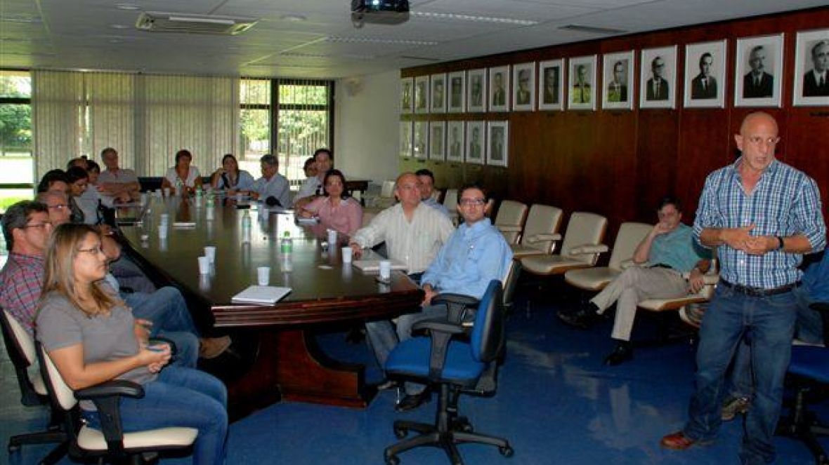 ABCZ apresenta proposta para padronização e compartilhamento de laudos entre laboratórios de DNA