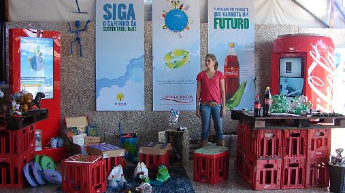 Uberlândia Refrescos e Instituto Alexa falam sobre logística reversa, reciclagem e retornabilidade 