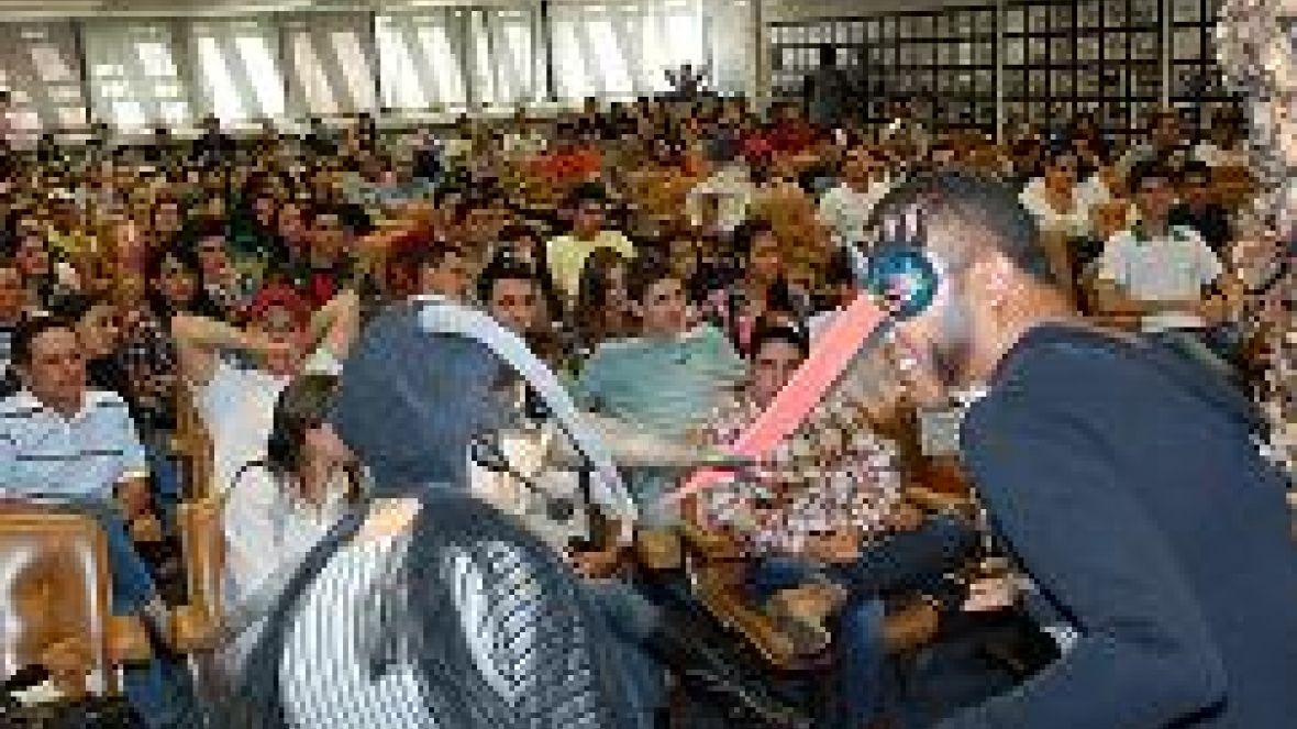 ExpoZebu tem teatro sobre combate à dengue