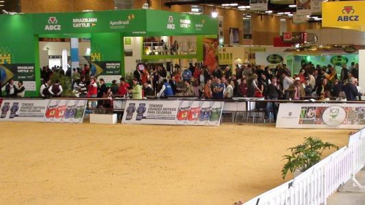 ABCZ participa da 65ª Feria Nacional Cebú na Colômbia