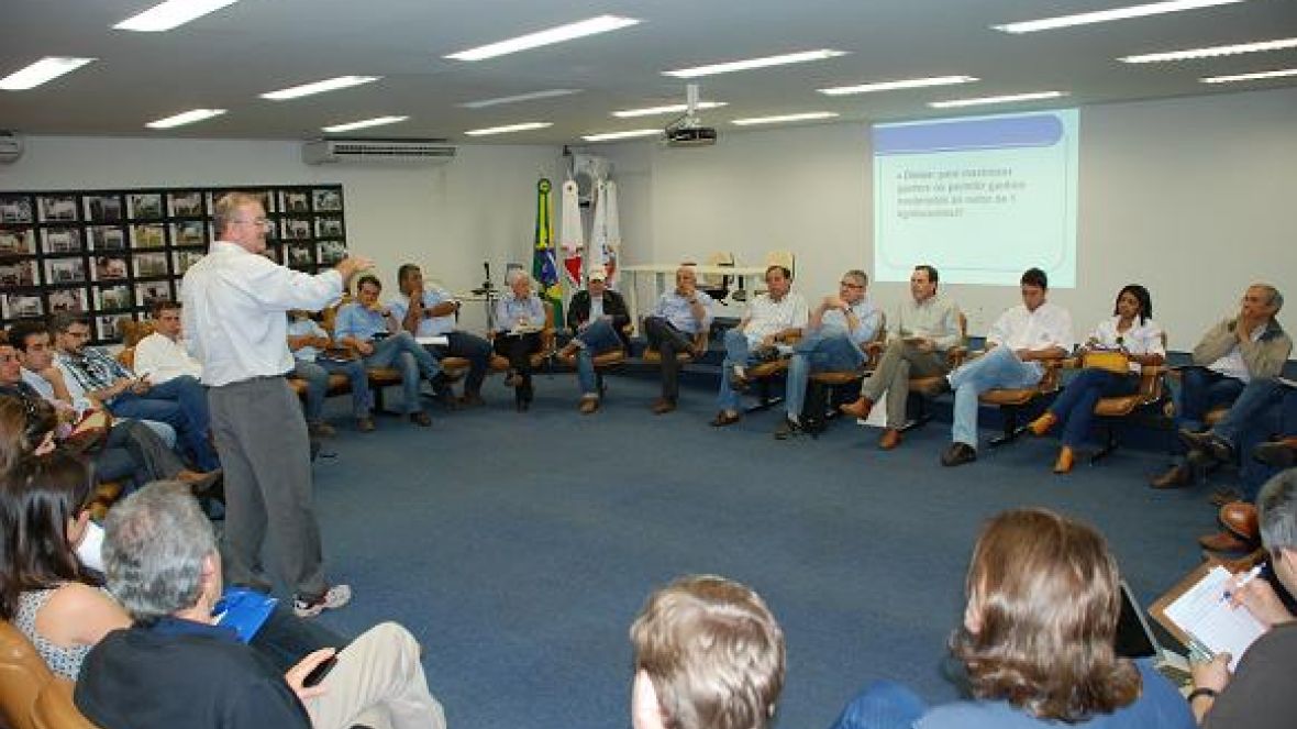 Padronização do CAR é tema de reunião durante a ExpoGenética 2012