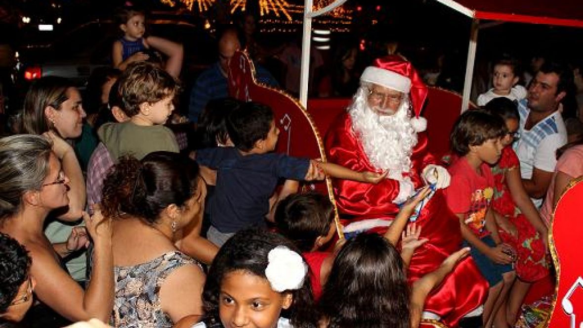Parque Fernando Costa em clima de Natal