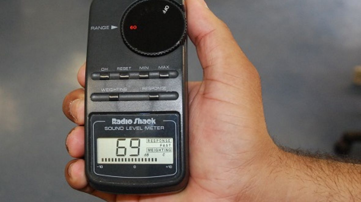 ABCZ faz orientação sobre poluição sonora durante a ExpoZebu