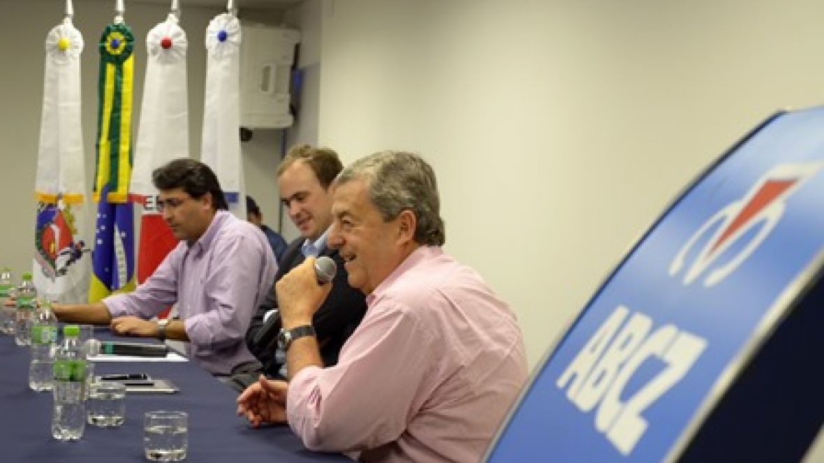 ABCZ recebe Rural Jovem para debater agropecuária do futuro