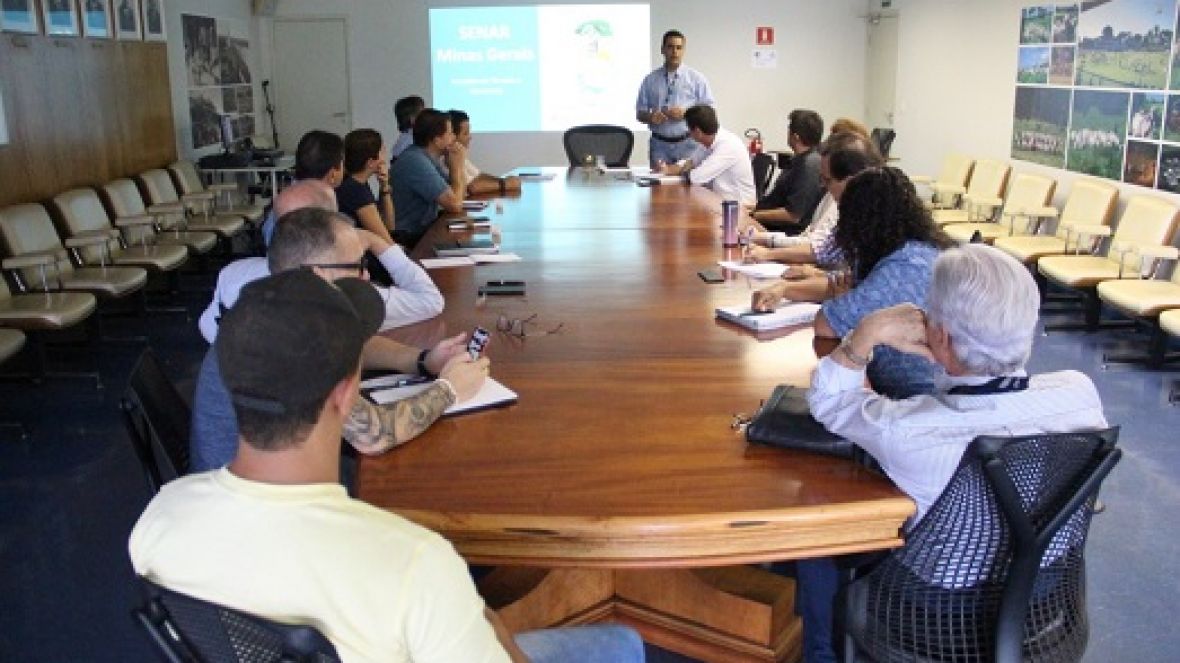 Senar apresenta projeto de revitalização de pastagens degradadas para a ABCZ e entidades parceiras