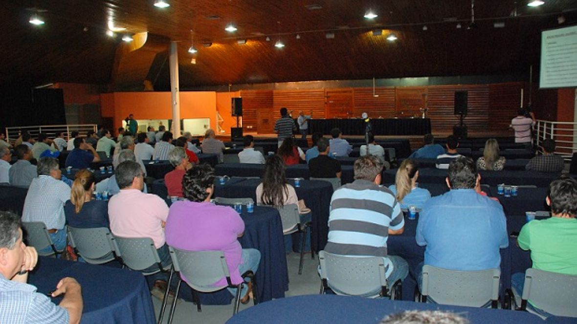 ABCZ ouve considerações sobre caminhos da seleção 