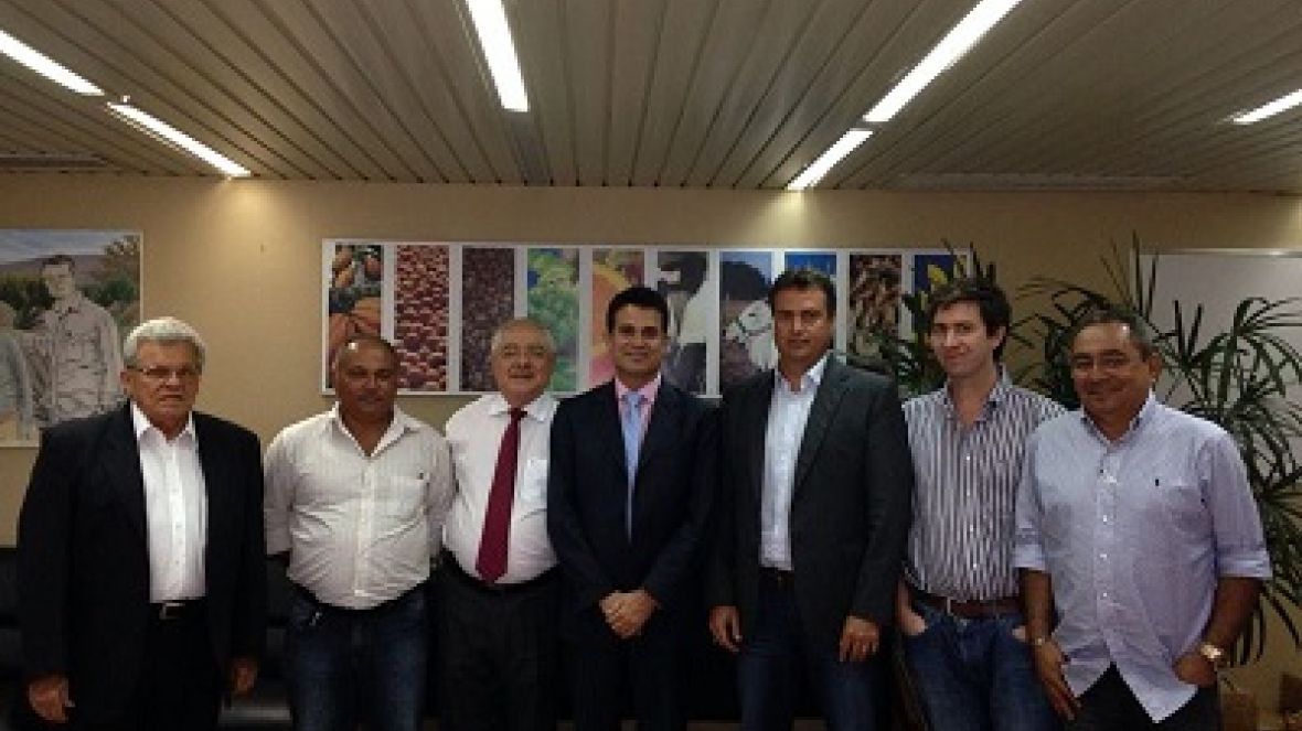 Presidente da ABCZ e secretário da Bahia definem ações do Pró-Genética