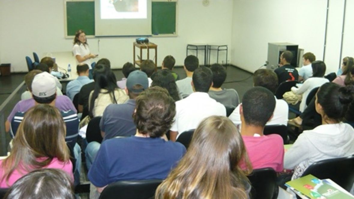 PMGZ Corte retoma Zebu na Universidade este mês