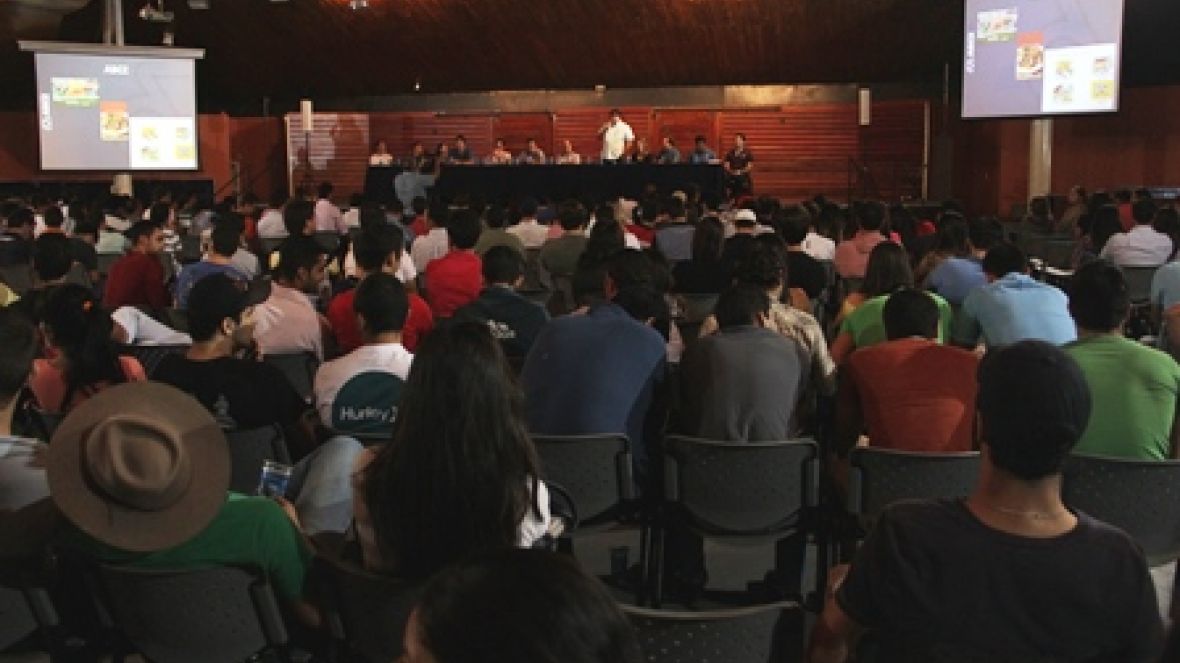 Encontro de gerações no tatersal Rubico Carvalho
