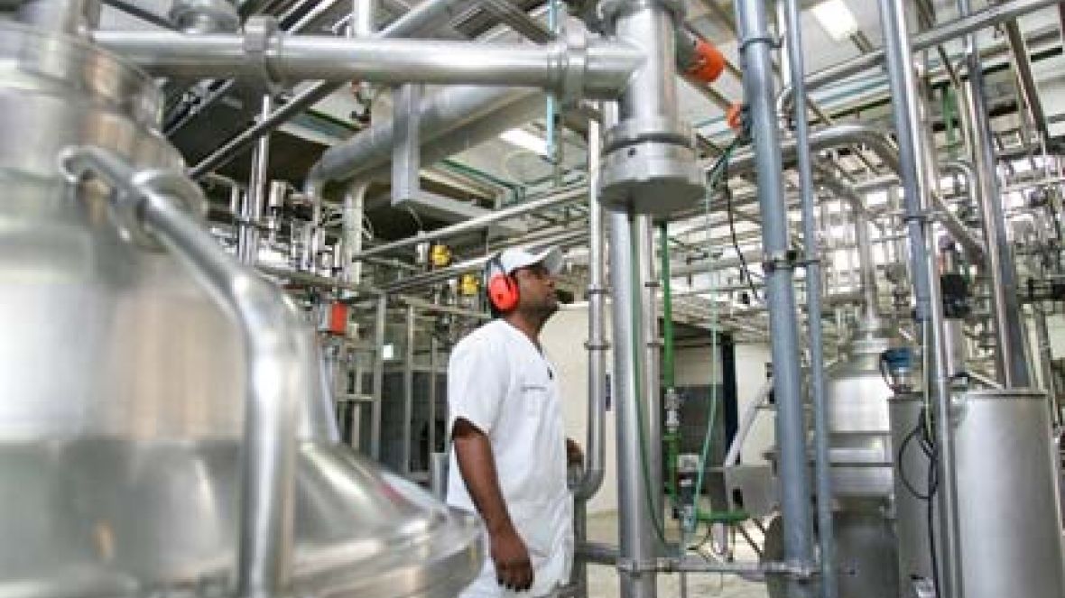 Palestras na FAZU abordam indústria láctea e automações para ordenha