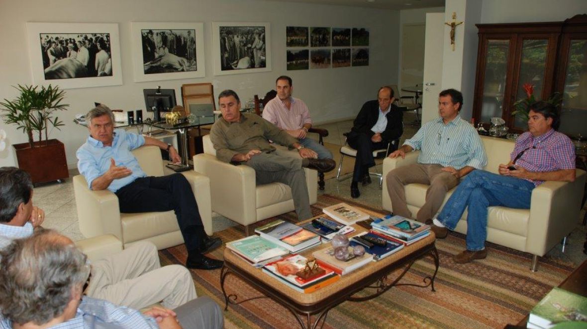 Candidato ao Senado Ronaldo Caiado visita a ABCZ