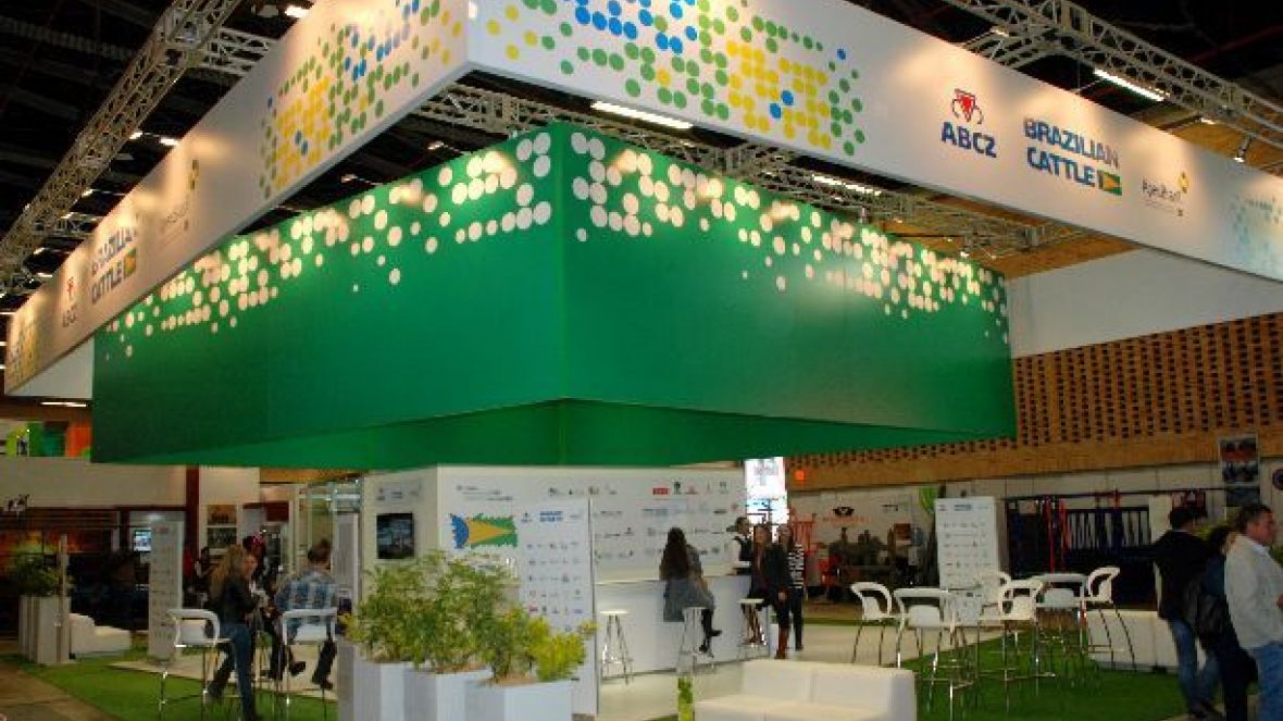 Estande do Brazilian Cattle é destaque na Colômbia  