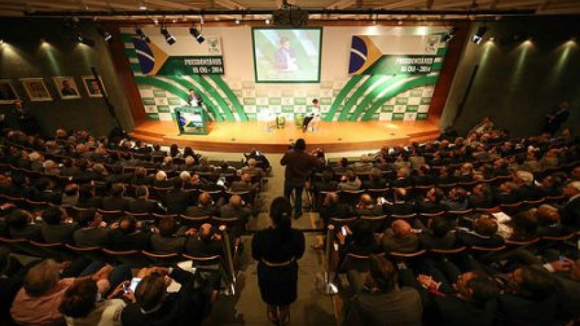 Presidente da ABCZ participa de encontro com presidenciáveis na CNA 