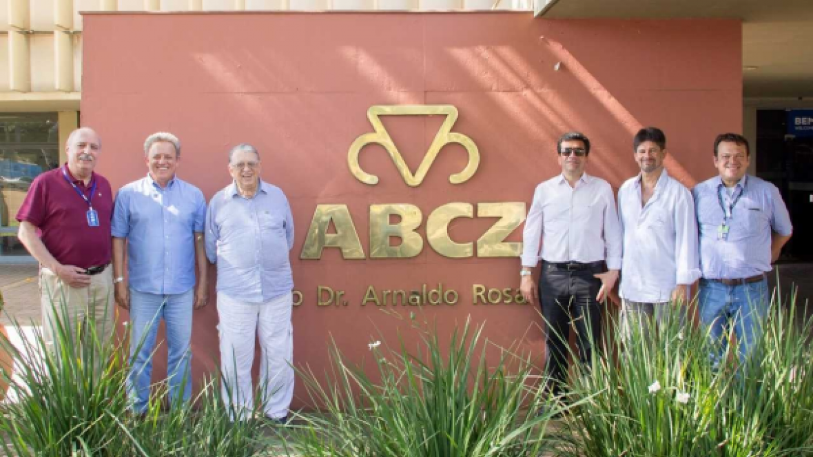 Jornalista César Pereira Vanucci visita ABCZ