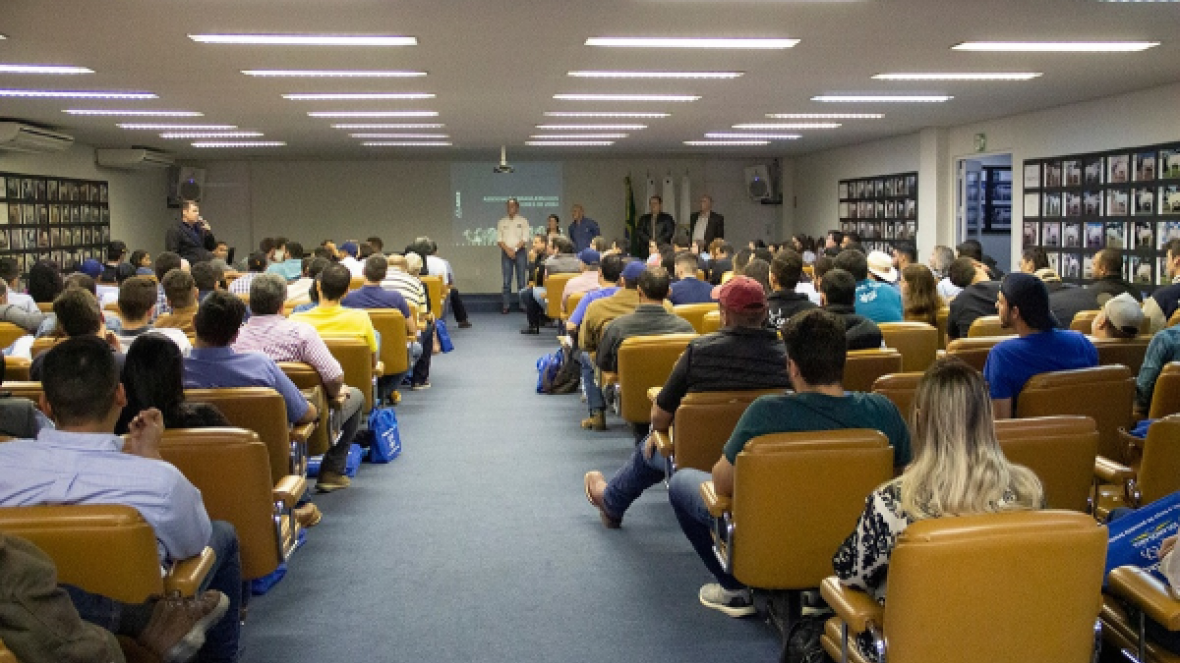 ?73º Curso de Noções em Morfologia e Julgamento de Zebuínos? começa na ABCZ