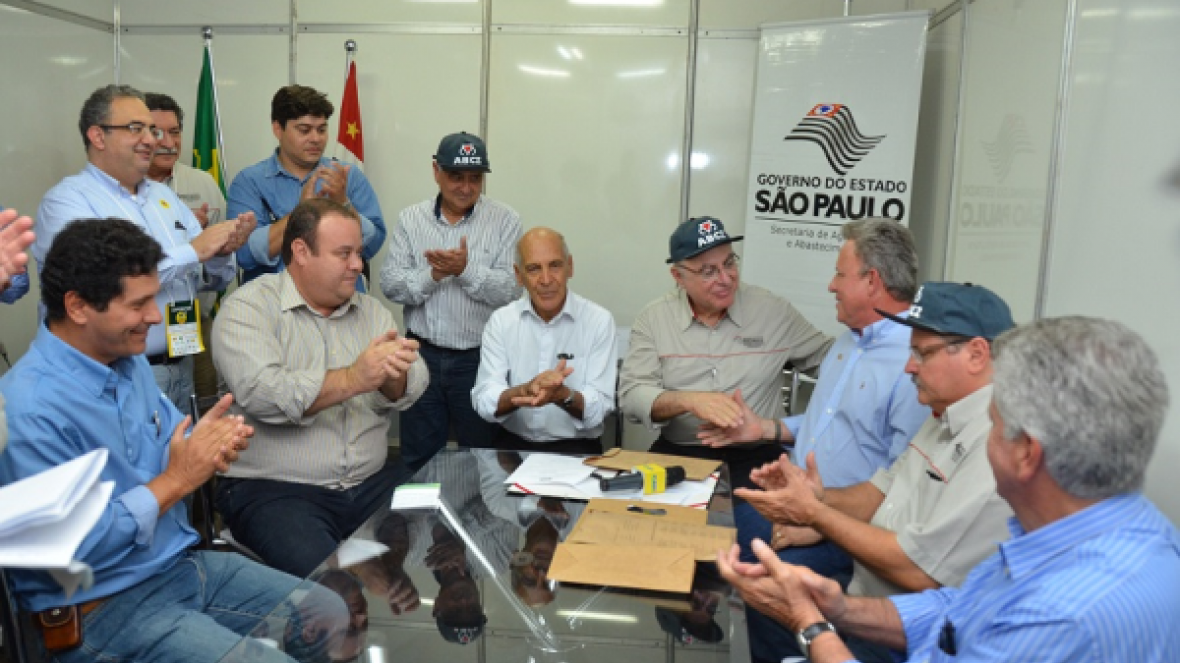 Pró-Genética estreia em SP para ampliar acesso à oferta de touros PO 