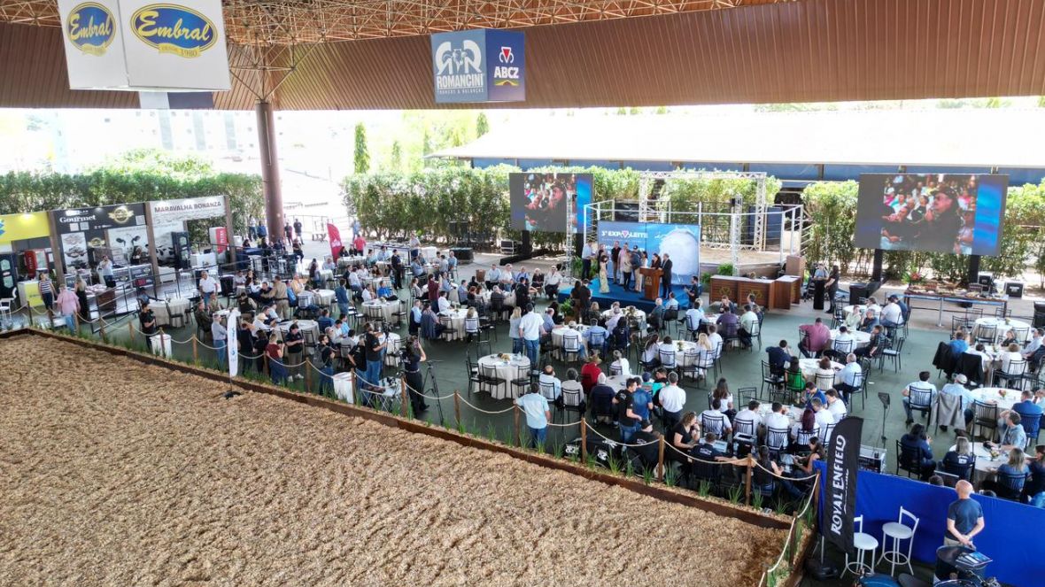 ABCZ realiza abertura oficial da 3ª ExpoLeite