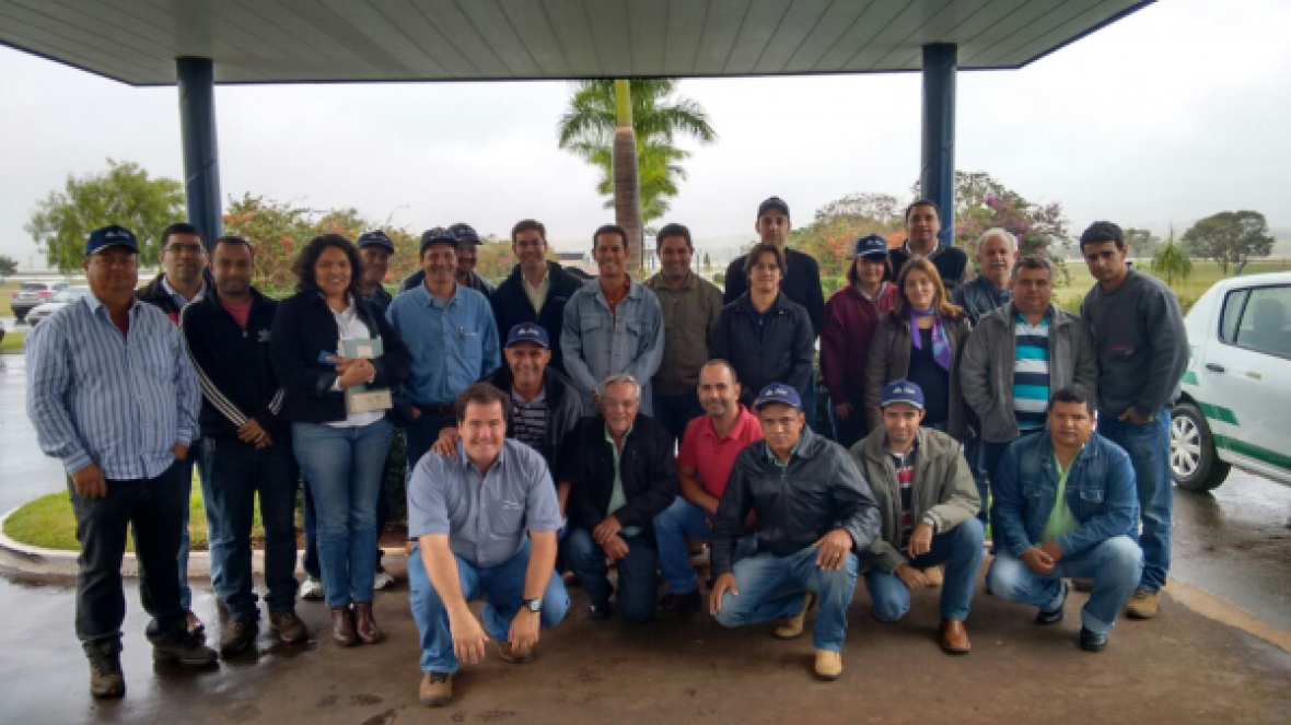 Uso de touros de corte é tema de palestra para extensionista da Emater-MG