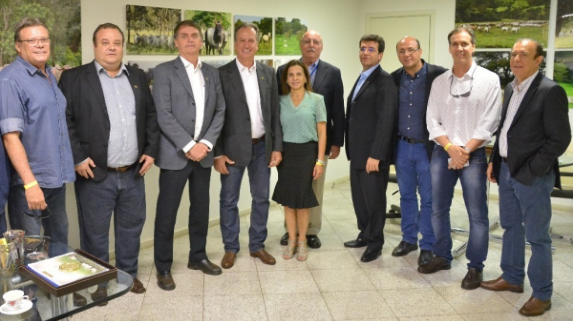 Deputado Jair Bolsonaro visita sede da ABCZ