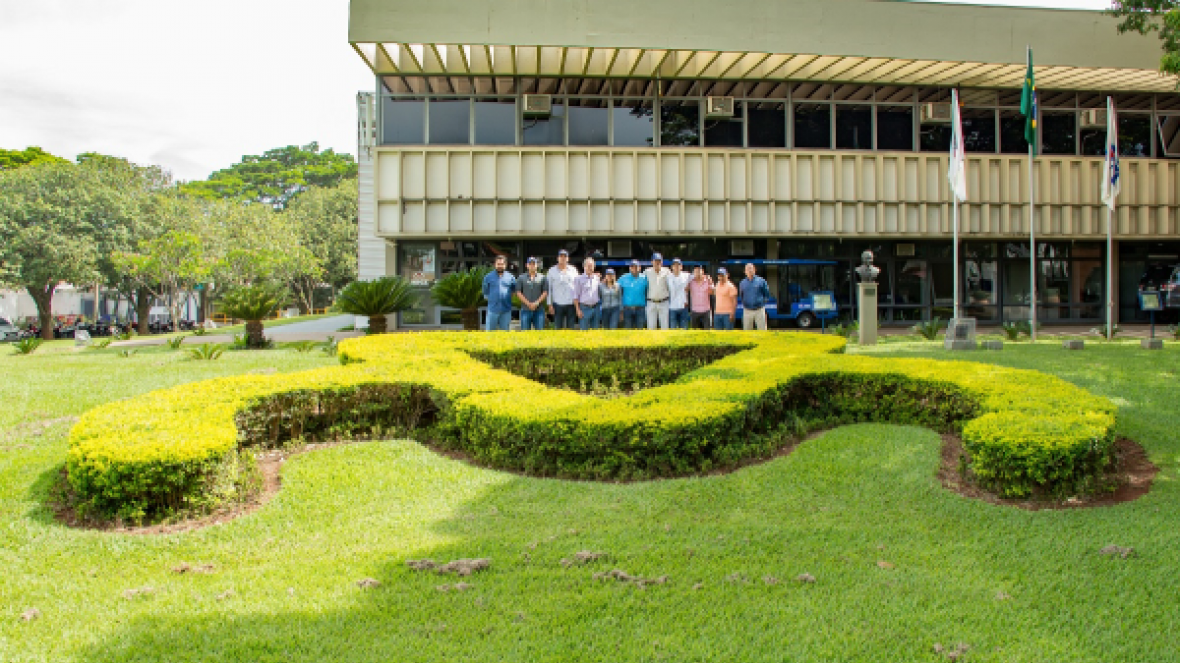 Técnicos da Bolívia participam de treinamento do PMGZ Internacional