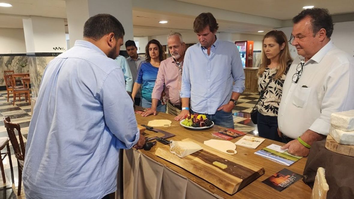 ABCZ apresenta ExpoLeite a secretário de Agricultura, Pecuária  e Abastecimento de Minas Gerais