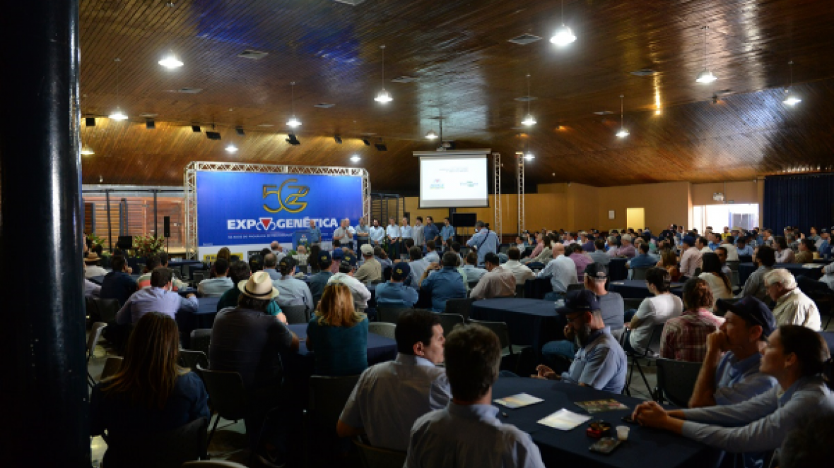 Produção de carne com qualidade e sustentabilidade é tema de palestra durante a ExpoGenética 