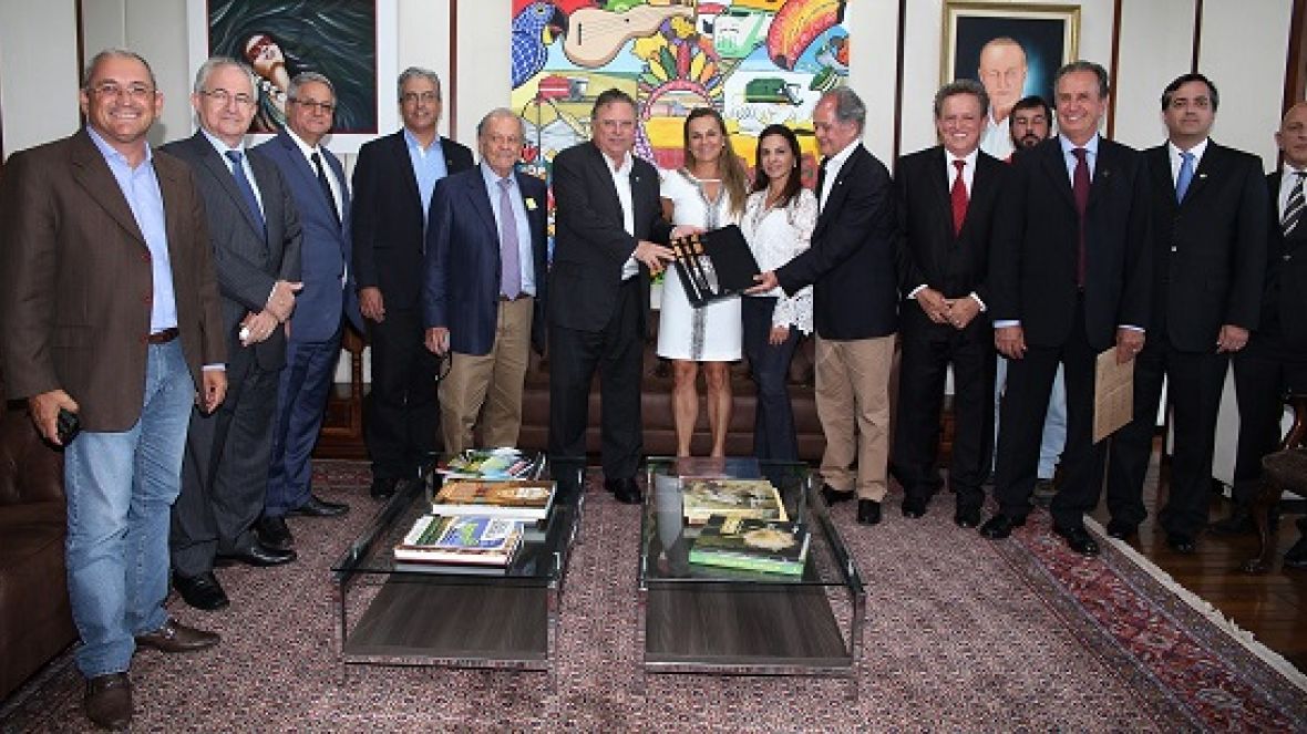 Diretoria da ABCZ discute futuro da pecuária com Ministro Blairo Maggi