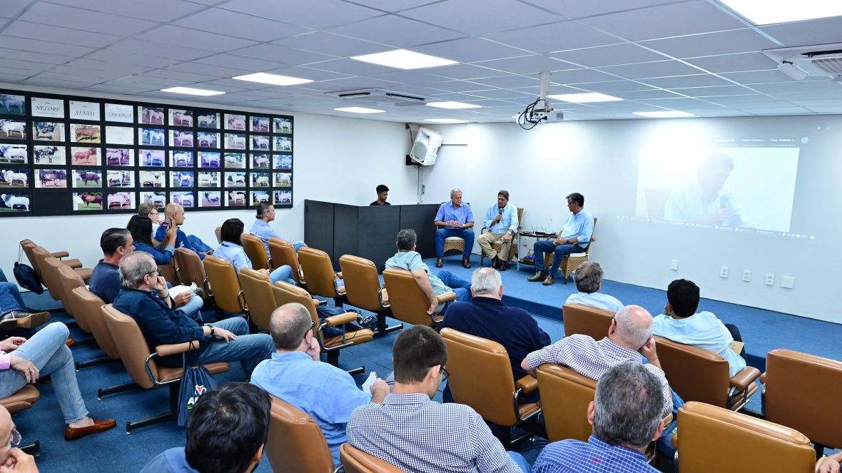 ABCZ recebe 22º Congresso Nacional dos Leiloeiros Rurais