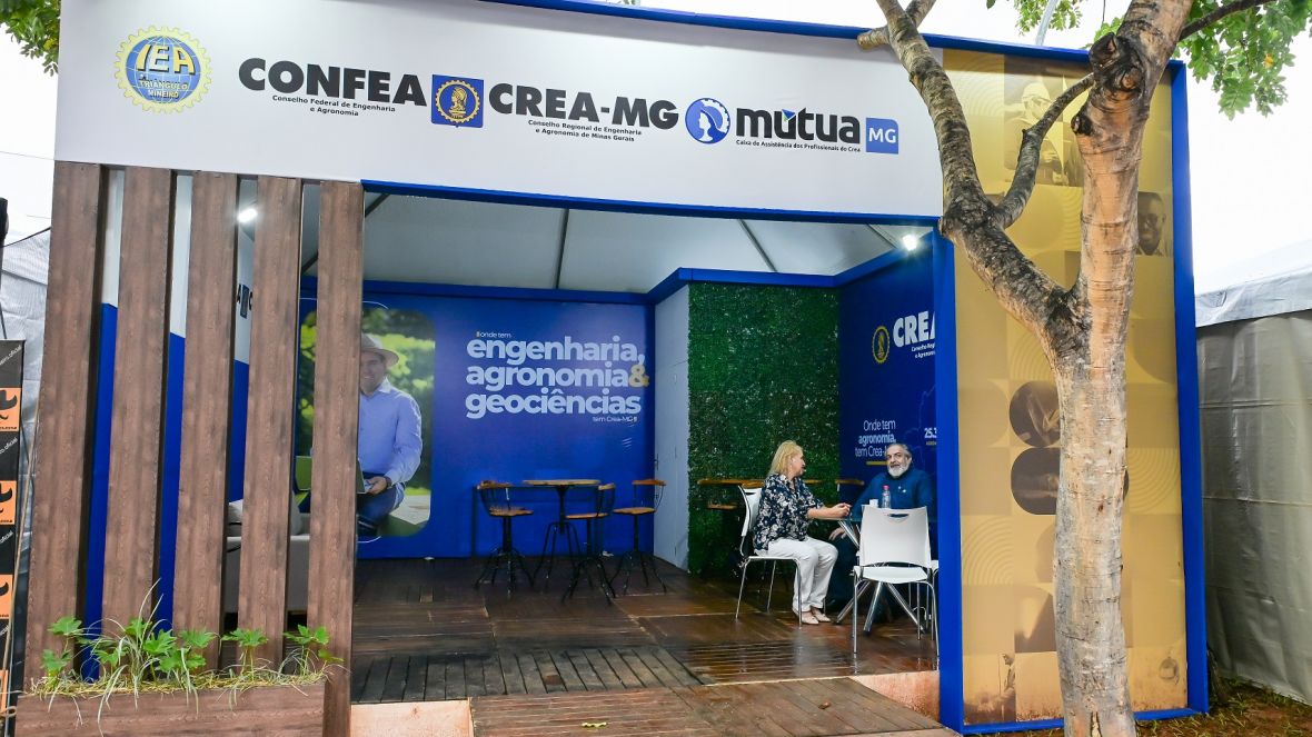 CREA-MG marca presença na 90ª ExpoZebu com atendimento ao público e orientações sobre o registro profissional