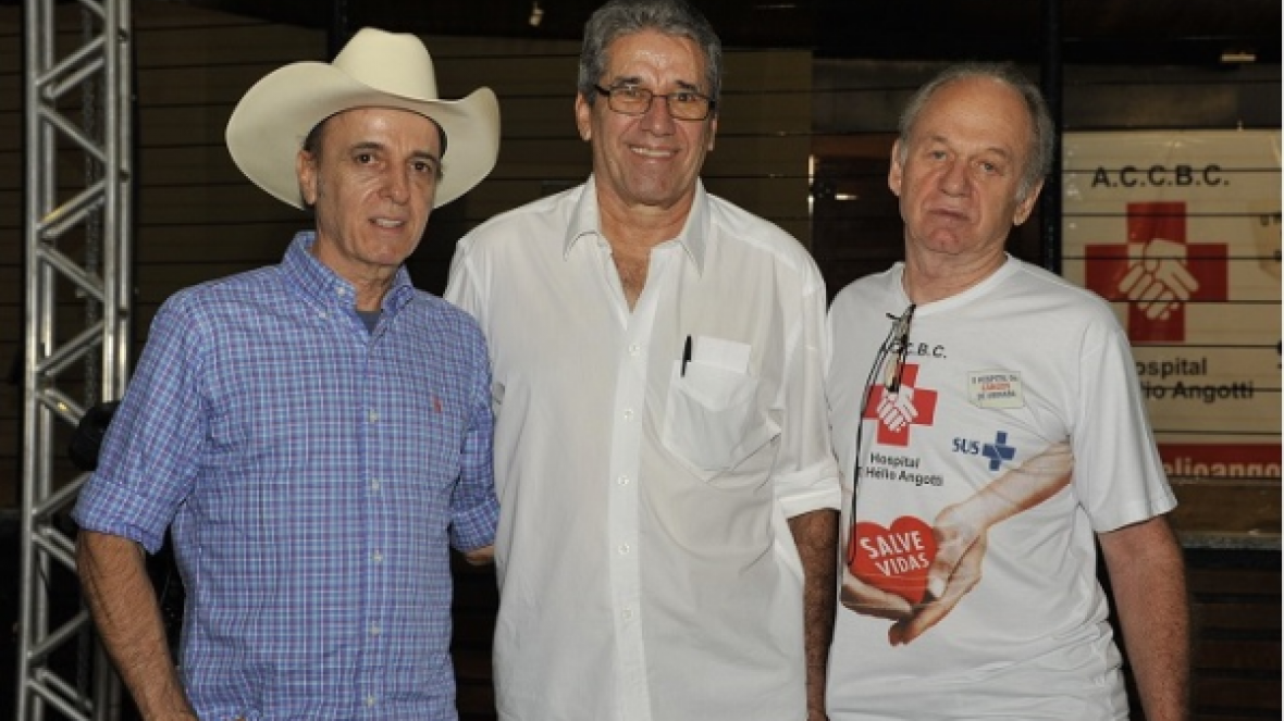 ExpoZebu 2015 terá quatro leilões neste sábado