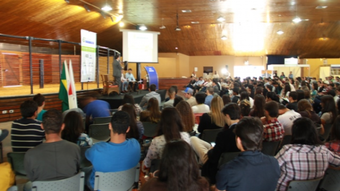 Mais de 500 reunidos na Rural Jovem da ExpoZebu