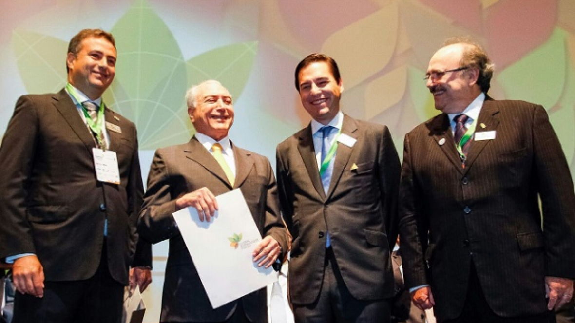 Presidente da ABCZ apresenta manifesto de confiança do Agronegócio no governo Temer