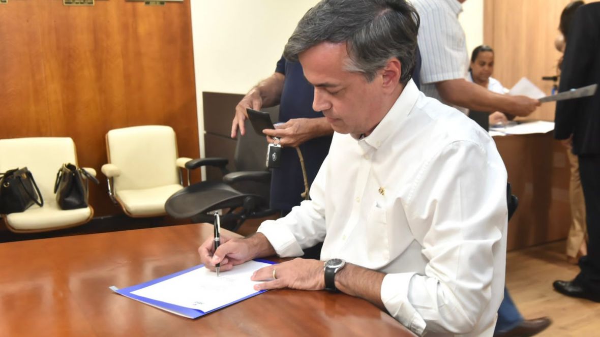 Diretoria eleita para triênio 2023-2025 é diplomada na ABCZ