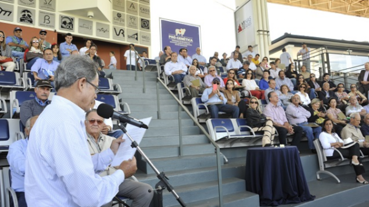 Emoção marca homenagem aos 40 anos do Colégio de Jurados 